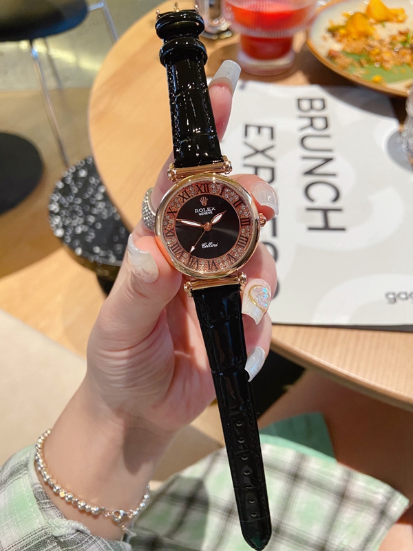 ブランド時計側面デザイン